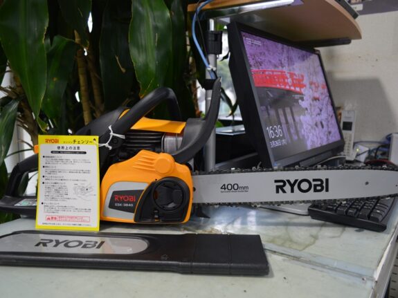 RYOBI エンジンチェンソー 400mm ESK-3840